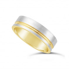 9ct Yellow Gold Gents Wedding Ring, With A Brushed 9ct White Onlay With A 1.5mm Diamond Cut Concave Groove To One Side Of Wedding Rings